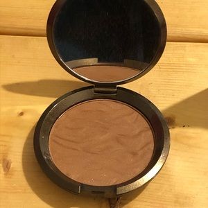 Becca bronzer ipanema swatched only